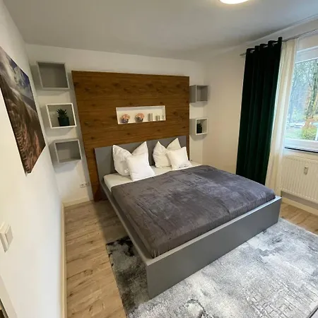 Zentrale 1og Mit Wlan & Kaffee *