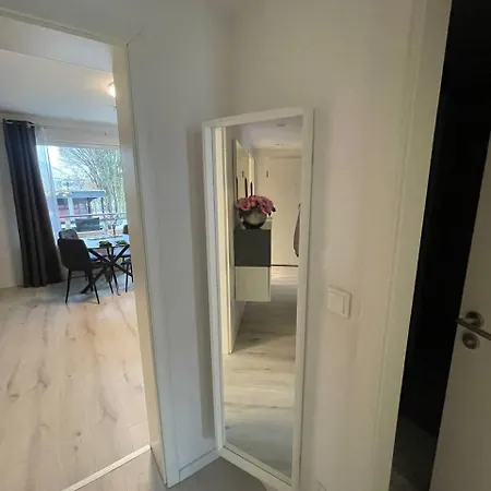 Zentrale 1og Mit Wlan & Kaffee Apartment