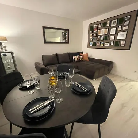 Zentrale 1og Mit Wlan & Kaffee * Paderborn