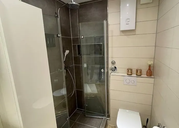 Zentrale 1og Mit Wlan & Kaffee