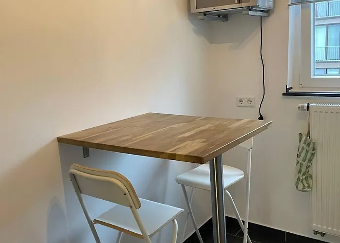Apartament Zentrale 1og Mit Wlan & Kaffee *