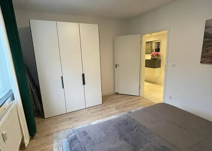 Zentrale 1og Mit Wlan & Kaffee